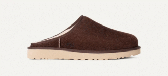 Clásicas zapatillas sin cordones de ante afelpado