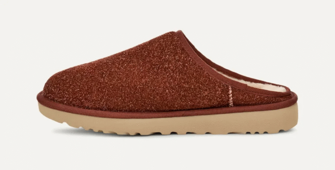 Clásicas zapatillas sin cordones de ante afelpado