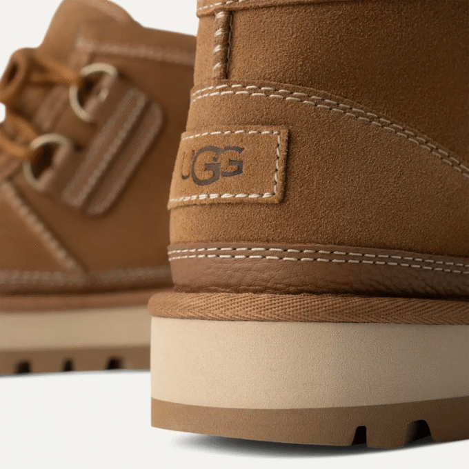 Mocasín UGG Hayden