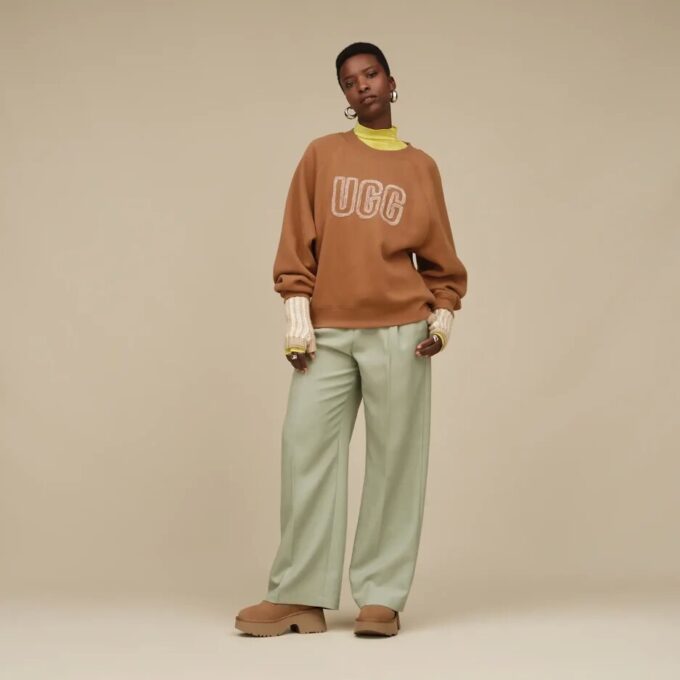 Sudadera UGG con logo