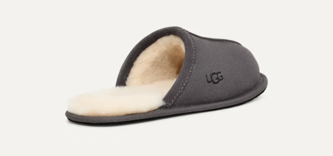 UGG Scuff
